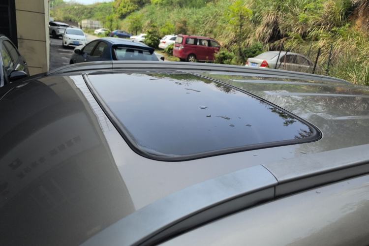 Used CHANGAN CS75 2014 1.8T Automatic Elite Version China V Standard Roof