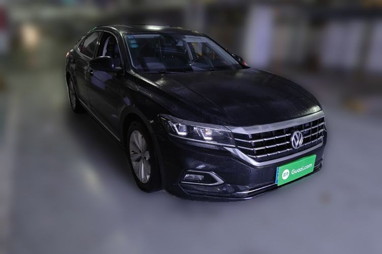 Used Volkswagen Passat 2019 280TSI Elite Edition China V Standard Front Right 45 Deg