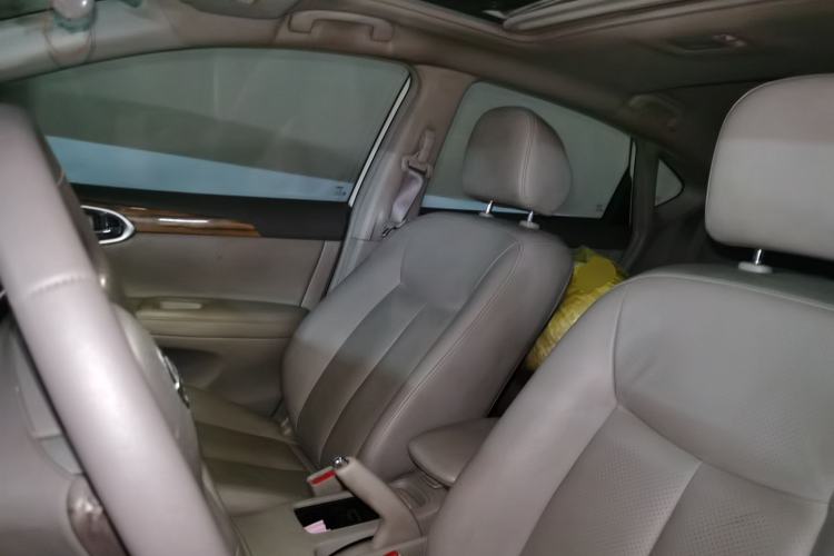 Used Nissan Sylphy 2014 1.6XV CVT Deluxe Edition