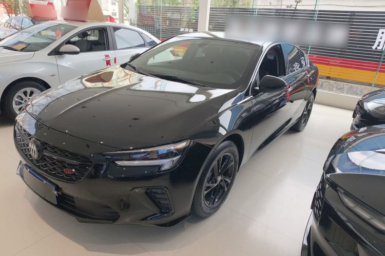 Used Buick Regal 2025 Model 25T Ultra-Enjoyment Edition