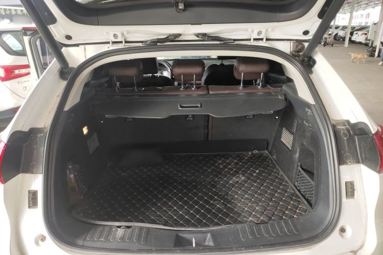 Used Wey VV5 2017 2.0T Ultra-Luxury Version