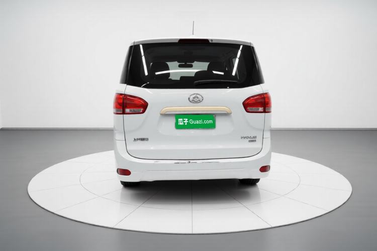 Used SAIC MAXUS G10 2016 2.0T Automatic Elite Edition Exterior 4