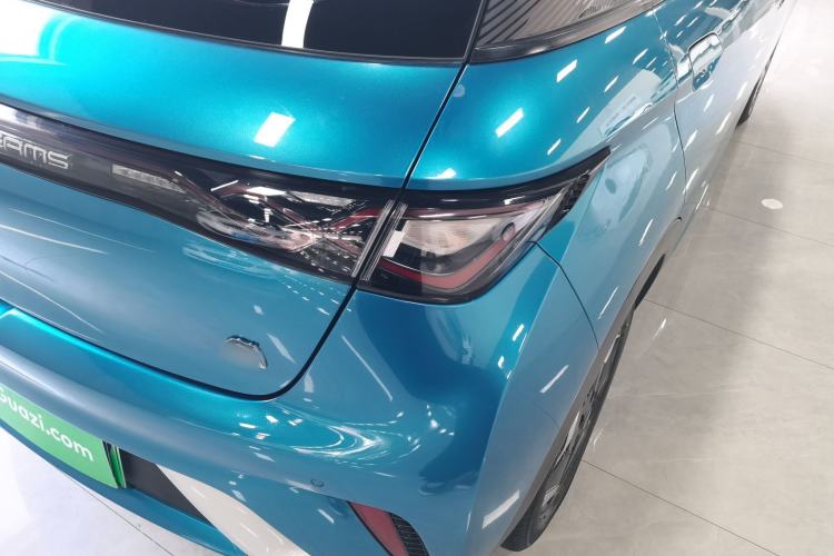 Used BYD Dolphin 2021 405 km Fashion Edition