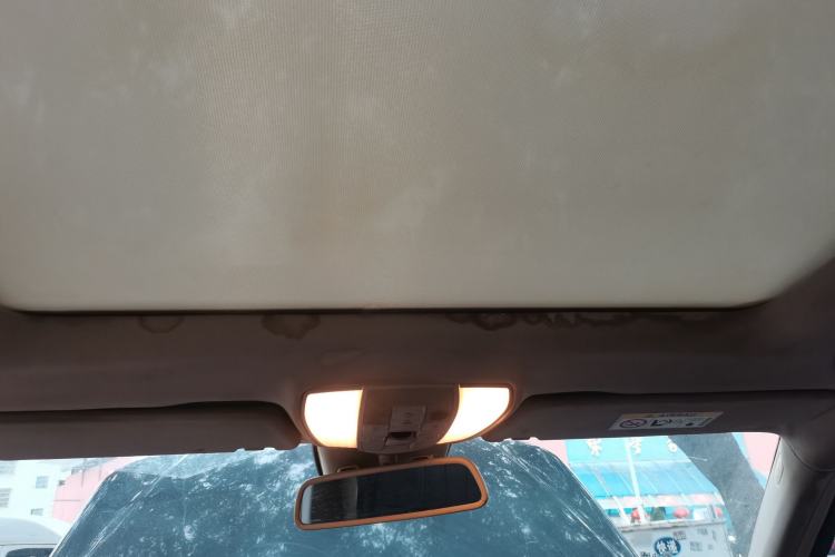 Used Mercedes-Benz E-Class 2015 E 260 L Sport & Fashion Model