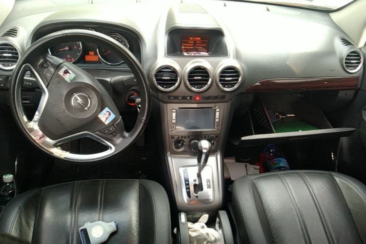 Used Opel Antara 2010 2.4
