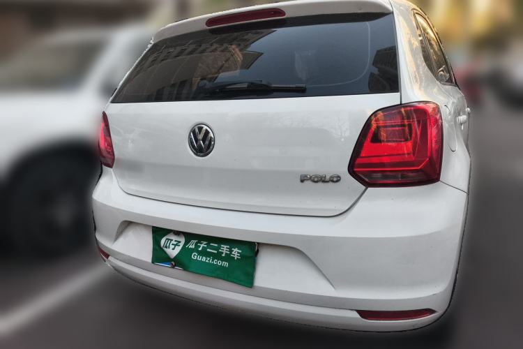 Used Volkswagen Polo 2016 1.4L Manual Fashion Model
