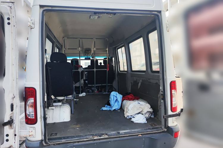 Used Iveco Power Daily 2017 2.5T Deluxe A37 High-Roof 6-7 Seater Bus 47Z5