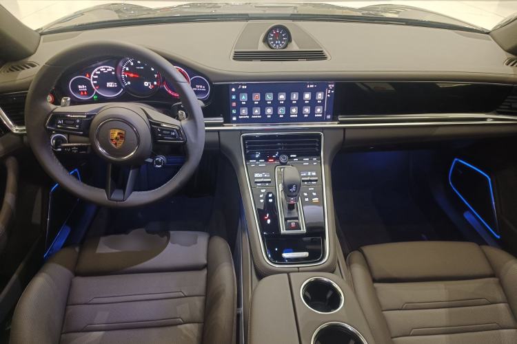 Used Porsche Panamera 2021 Panamera 2.9T Center Console