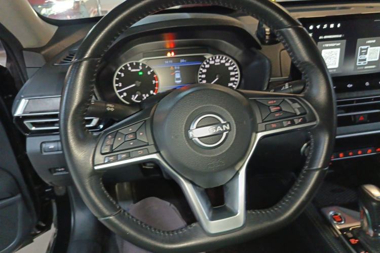 Used Nissan Teana 2022 2.0L XL-TLS Enjoyment Edition
