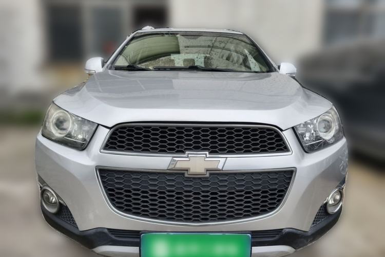 Used Chevrolet Captiva 2014 2.4L 4x4 Flagship Edition 7 Seats
