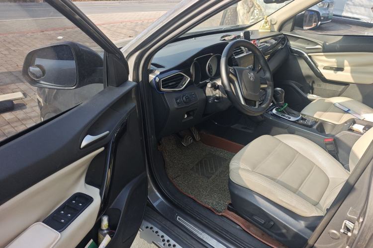 Used MG GS 2015 2.0TGI TST Four-Wheel Drive Flagship Edition