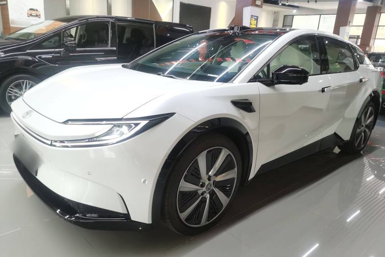 Used Toyota bZ5 2025 Model 550 PRO Smart Driving Edition
