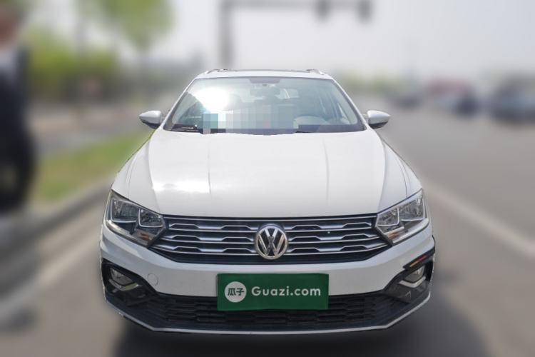 Used Volkswagen C-TREK 2017 1.6L Automatic Comfort Model Front