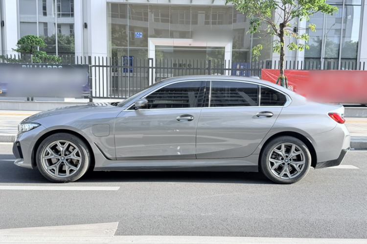 Used BMW i3 2024 eDrive 35 L