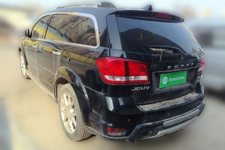 Used Dodge Journey 2013 2.4L Two-Wheel Drive Luxury Version