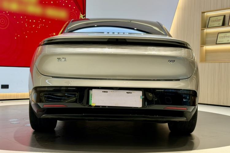 Used Zeekr 007 2024 Four-Wheel Drive Intelligent Driving Version 75 kWh