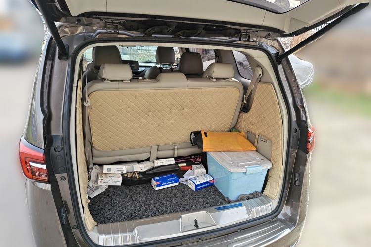 Used Buick GL8 2023 Land Executive Class Smart Enjoyment Model
