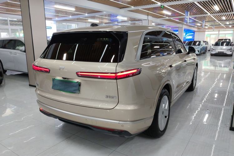 Used ONVO Luxeed L90 2025 Model—Max Six-Seater Version