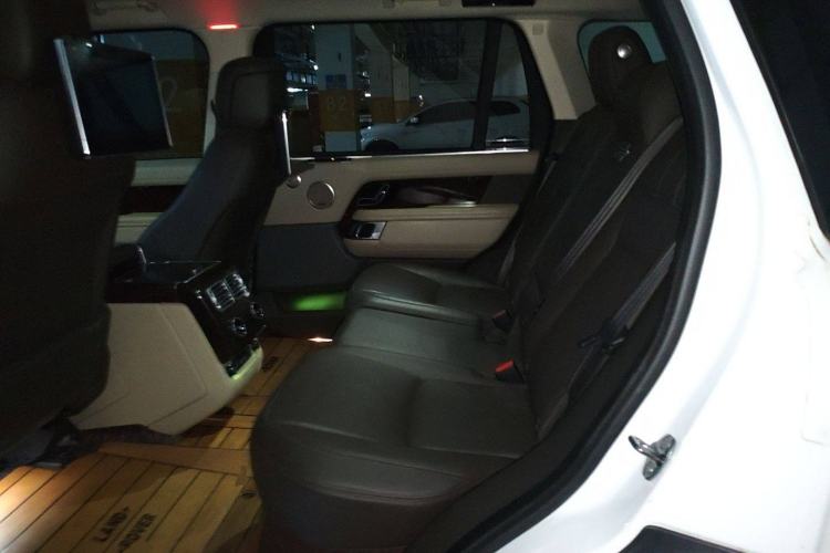 Used Land Rover Range 2021 3.0 L6 Century Extended Classic Edition