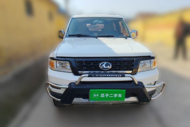 Used Leopaard Q6 2015 2.4L Manual 4x4 Excellence Edition
