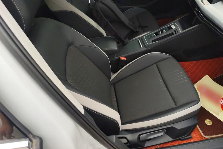 Used Volkswagen Golf 2021 280TSI DSG Pro Right Front Seat