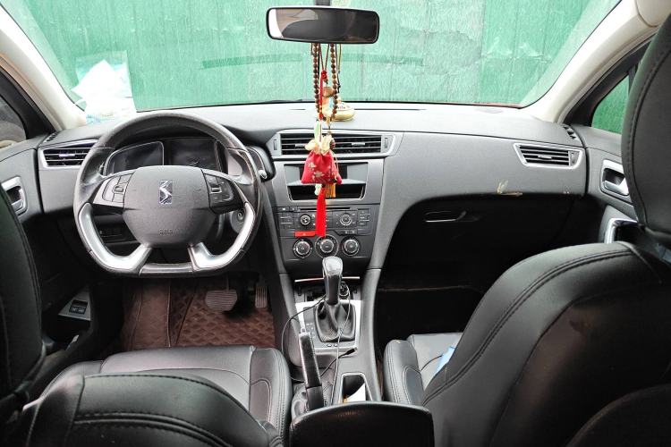 Used DS 5LS 2015 1.6T Comfort Edition THP160
