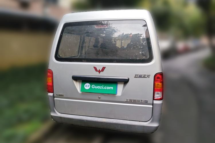 Used Wuling Zhiguang 2015 1.2L Practical LS-I Model
