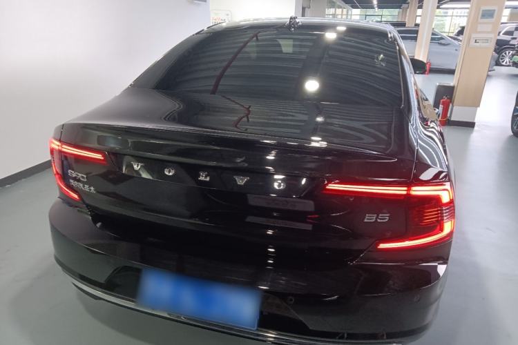 Used Volvo S90 2025 B5 Zhiya Luxury Edition Rear