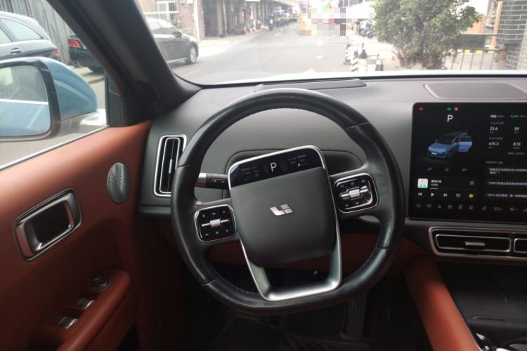 Used Li Auto L9 2022 Max model