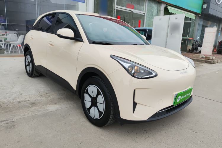 Used Geely Galaxy Geome 2025 410 km Free Version