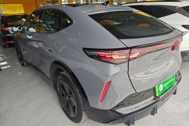 Used Volkswagen ID.UNYX 2024 Revised Pro Long-Range Version Rear Left 45 Deg