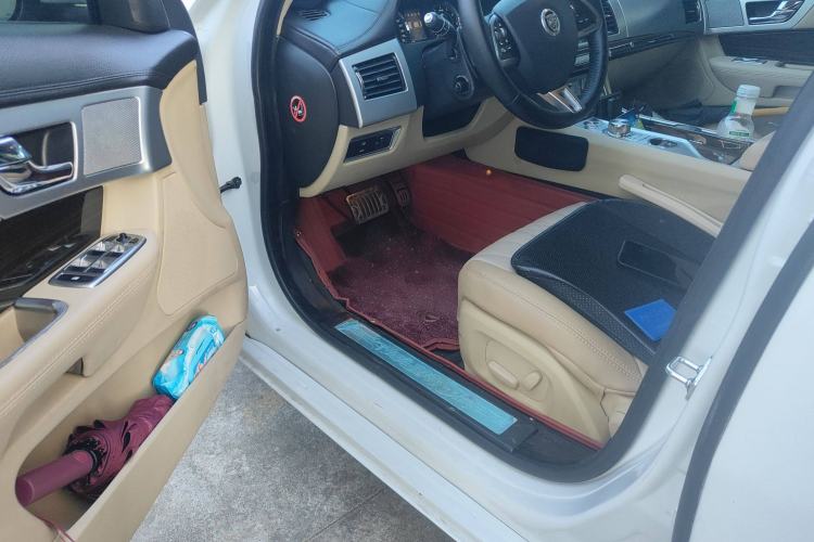 Used Jaguar XF 2013 XF 2.0T Luxury Edition