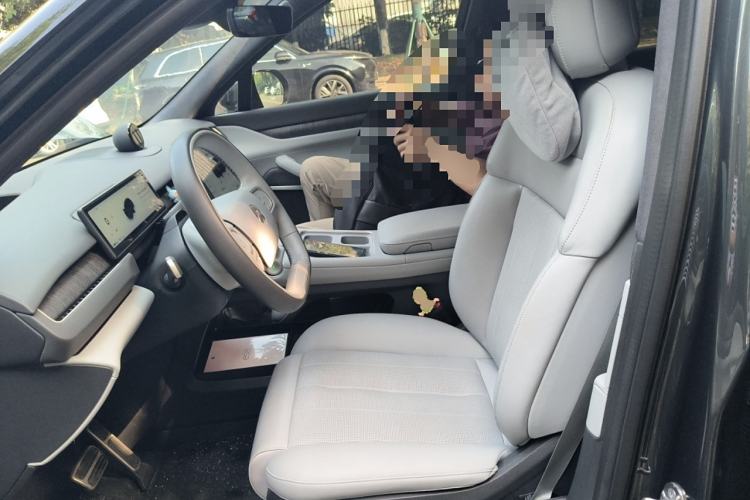 Used Nio ES8 2023 75 kWh
