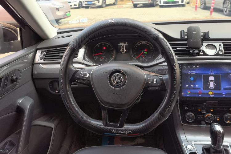 Used Volkswagen Passat 2017 330TSI DSG Luxury Edition