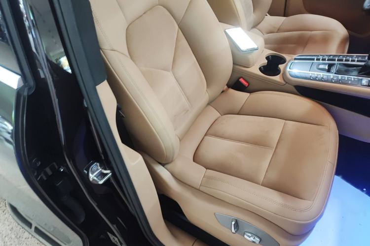 Used Porsche Macan 2017 Macan 2.0T
