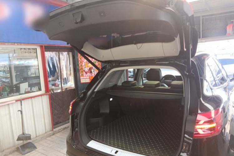 Used Hongqi HS5 2022 Revised Version 2.0T Smart Connect Flagship Edition