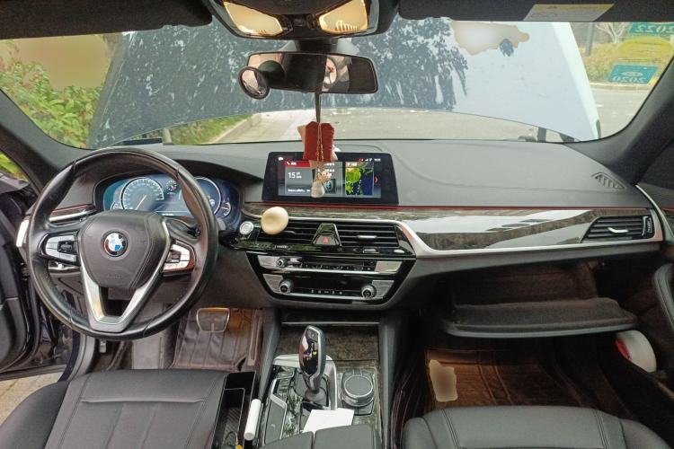 Used BMW 5 Series 2018 525Li M Sport Package