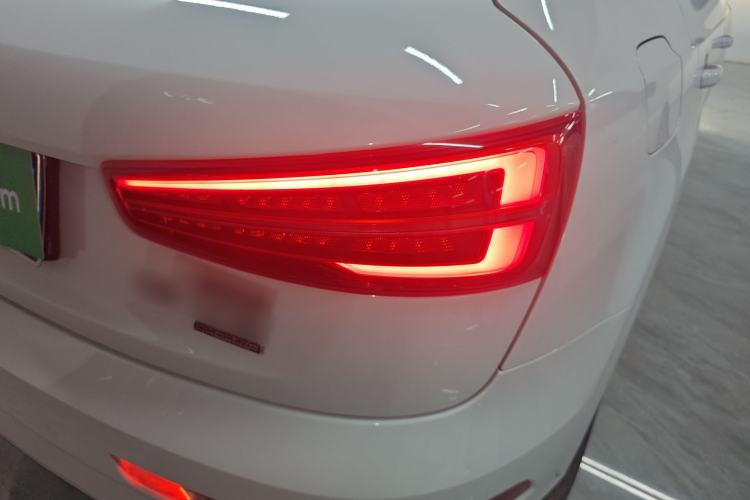 Used Audi Q3 2018 30th Anniversary Edition 35 TFSI Fashion Model Right Rear Taillight