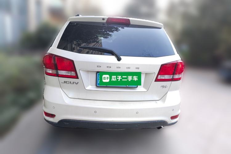 Used Dodge Journey 2013 2.4L Two-Wheel Drive Luxury Version