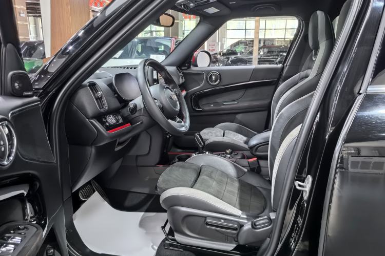 Used MINI JCM COUNTRYMAN 2021 2.0T JOHN COOPER WORKS ALL-IN
