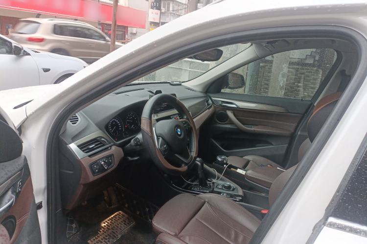 Used BMW X1 2018 sDrive18Li Luxury Model
