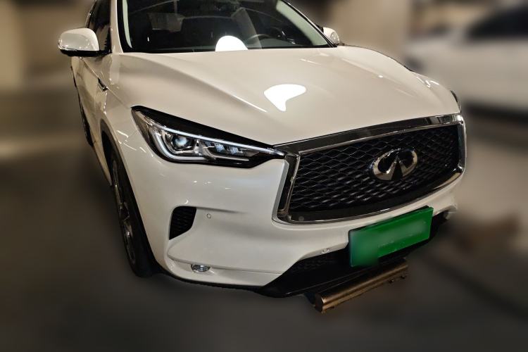 Used Infiniti QX50 2018 2.0T Four-Wheel Drive Smart Edition Front Right 45 Deg