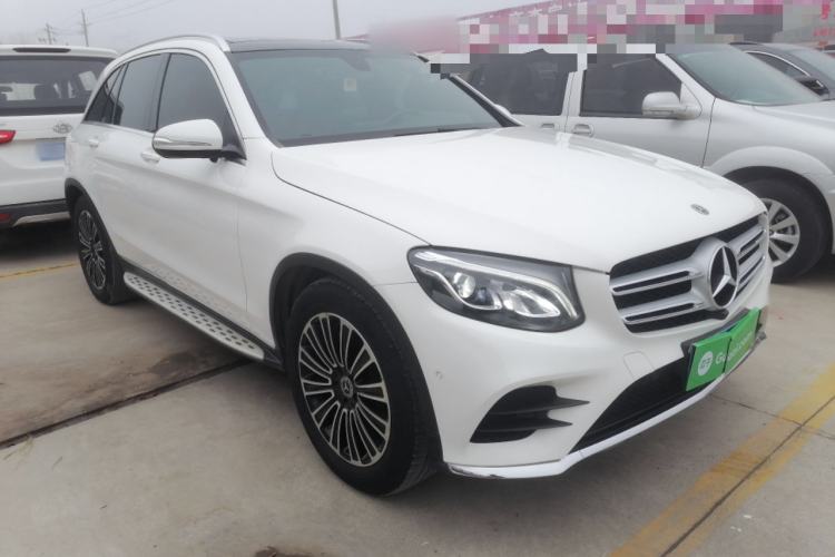 Used Mercedes-Benz GLC 2018 GLC 260 4MATIC Dynamic Edition Front Right 45 Deg