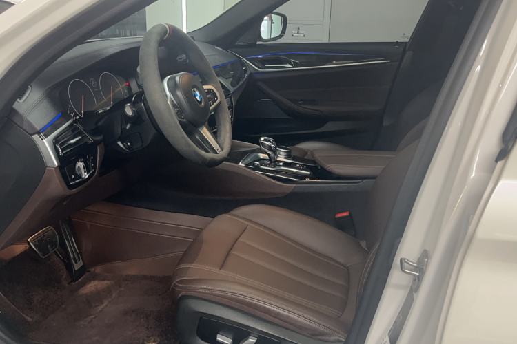 Used BMW 5 Series 2019 Restyled 525Li M Sport Package Interior 2