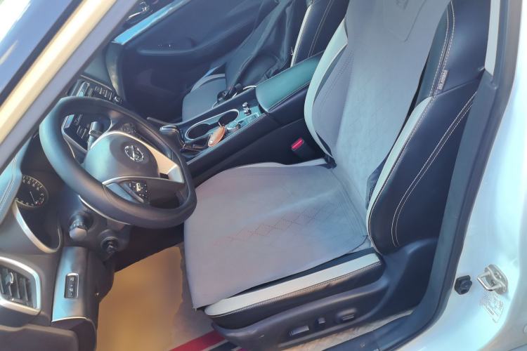 Used Nissan Maxima 2016 2.5L XV Ultimate Edition Left Front Seat