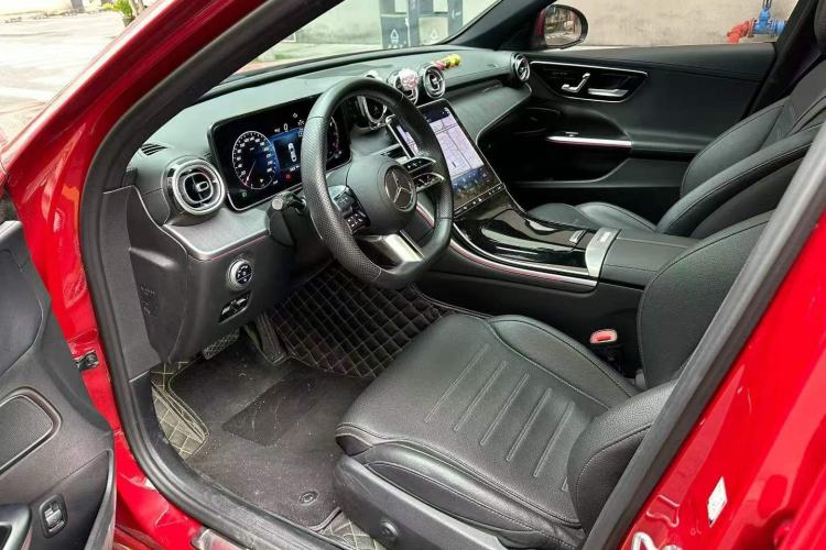 Used Mercedes-Benz C-Class 2023 Restyled C 260 L Sport Edition Interior 2