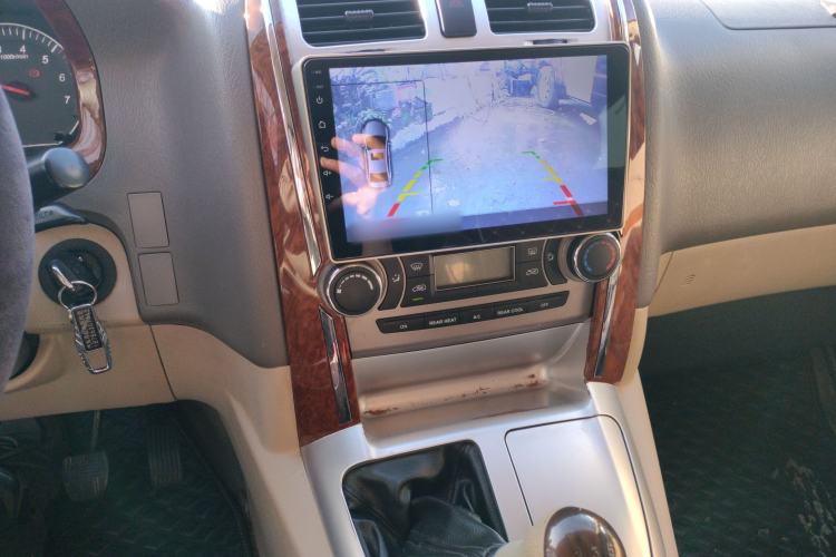 Used Foton Scenic G5 2020 2.0L Long-Wheelbase Flat-Roof 9-Seater Multi-Purpose Passenger Vehicle 1TZS