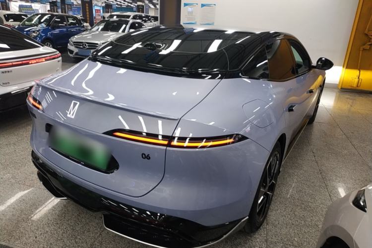 Used Avatr 06 2025 Pro Range-Extended Edition Rear Right 45 Deg