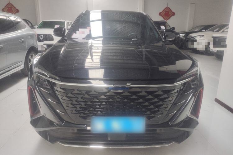 Used CHANGAN OSHAN Z6 2023 Blue Whale 1.5T DCT Smart Luxury Model