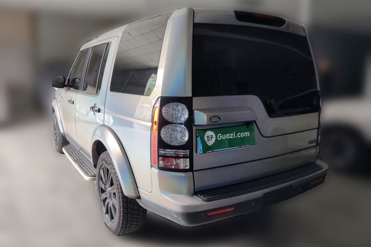 Used Land Rover Discovery 2014 3.0 SDV6 HSE Diesel Edition Rear Left 45 Deg